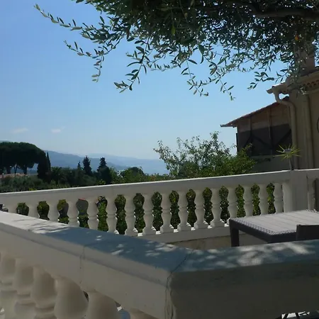 Ensoleille Belle Vue Degagee Apartment *